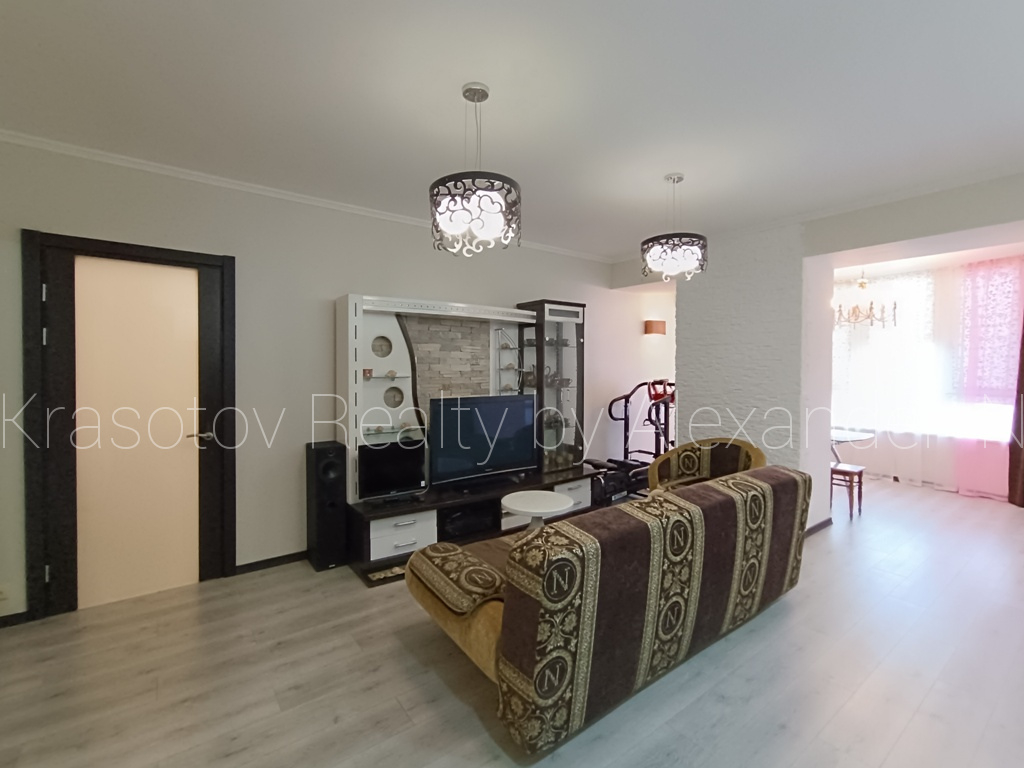 продажа однокомнатной квартиры номер A-173126 в Приморском районе, фото номер 15